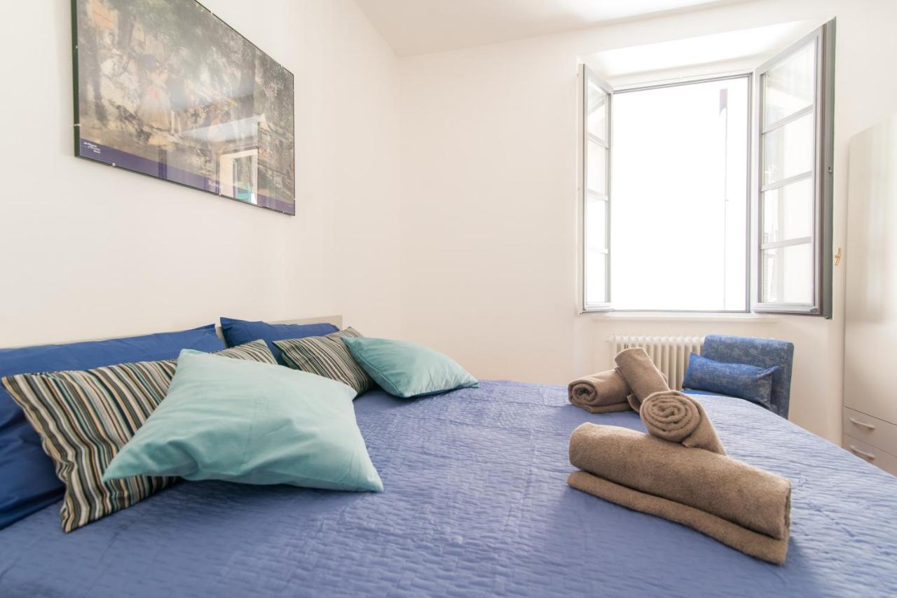 Center Home - The House Of Travelers Como Eksteriør bilde